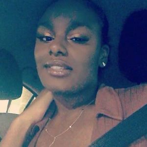 Meet your Posher, Shay